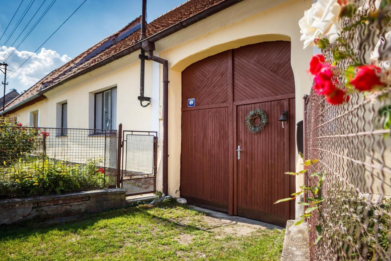 Chalupa Těšínov Protivín Exterior foto
